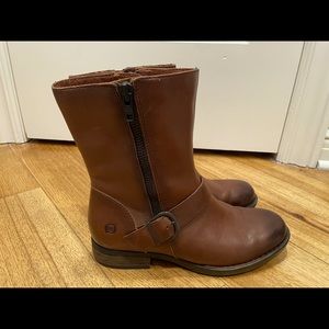 Womens Mid-calf Born Boots